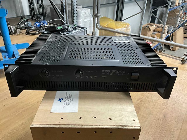 Interm rplus/300 versterker - afbeelding 1 van  6