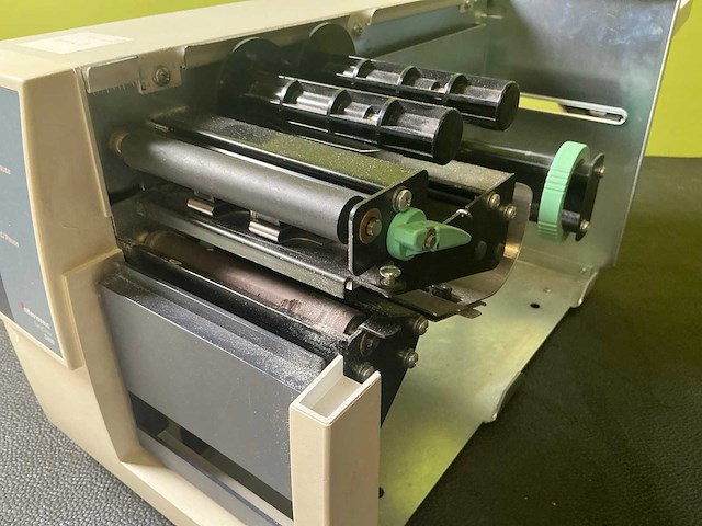 Intermec 3400 eastcoder barcode-labelprinter - afbeelding 4 van  5
