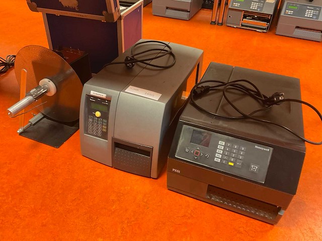 Intermec / honeywell pm41/px6i labelprinter (2x) - afbeelding 1 van  3