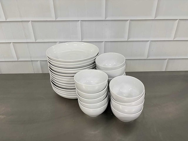 Intermezzo - voorgerecht bordje en schaaltje porselein (15x) - afbeelding 1 van  3
