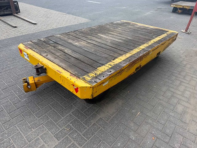 Intern transport dieplader - afbeelding 13 van  14