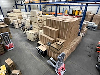 Intern transport materieel , graafmachines en gereedschappen