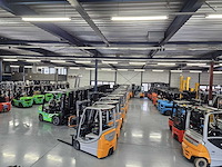 Intern transport, quads, gereedschappen, schoonmaakmachines en aggregaten