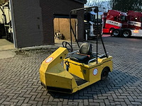 Intern transport tractor - afbeelding 1 van  15