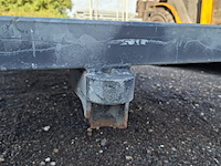 Intern transportmiddel op massieve banden - afbeelding 8 van  9