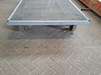 Intern transportmiddel op massieve banden - afbeelding 3 van  6
