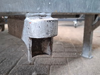 Intern transportmiddel op massieve banden - afbeelding 6 van  6
