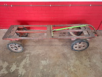 Intern transportmiddel op massieve banden - afbeelding 2 van  5