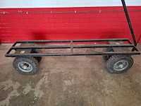 Intern transportmiddel - afbeelding 2 van  5