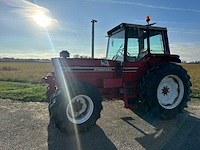 International - 1981 - 1255-a - vierwielaangedreven landbouwtractor - afbeelding 15 van  19