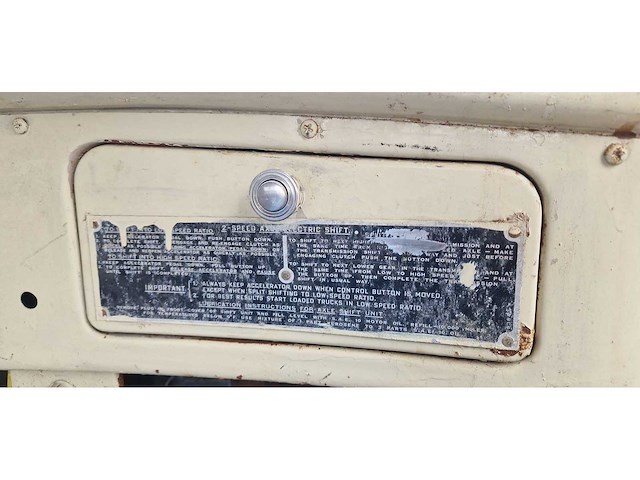 International - bullnose - chassis cabine vrachtwagen - oldtimer - afbeelding 5 van  21