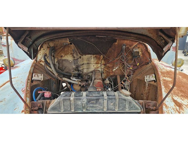 International - bullnose - chassis cabine vrachtwagen - oldtimer - afbeelding 6 van  21