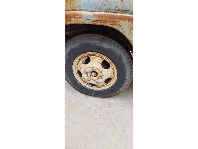 International - bullnose - chassis cabine vrachtwagen - oldtimer - afbeelding 11 van  21