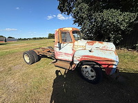 International - bullnose - chassis cabine vrachtwagen - oldtimer - afbeelding 12 van  21