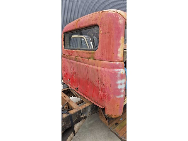 International - bullnose - chassis cabine vrachtwagen - oldtimer - afbeelding 20 van  21