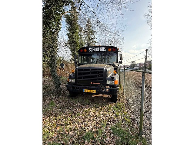 International - school bus - 3700 - wolfington body company - afbeelding 22 van  26