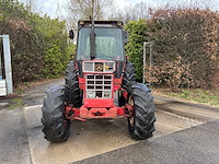 International 1246 4wd vierwielaangedreven landbouwtractor - afbeelding 15 van  17