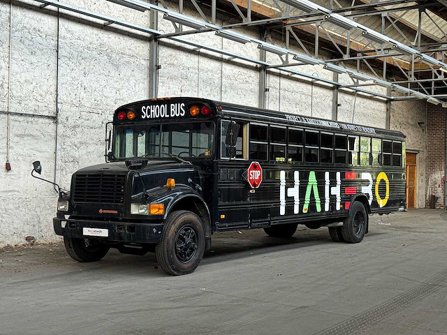 International 3700 schoolbus 188pk 1999, br-lh-18 - afbeelding 1 van  34