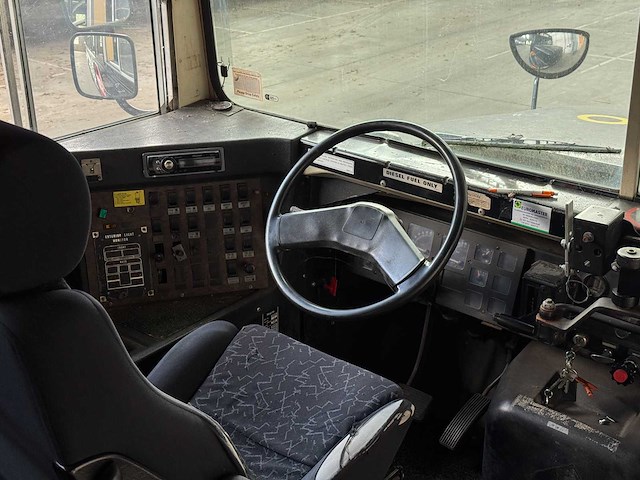 International 3700 schoolbus 188pk 1999, br-lh-18 - afbeelding 14 van  34