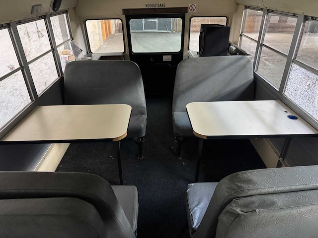 International 3700 schoolbus 188pk 1999, br-lh-18 - afbeelding 22 van  34