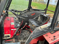 International 733 4x4 vierwielaangedreven landbouwtractor - afbeelding 5 van  25