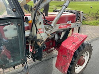 International 733 4x4 vierwielaangedreven landbouwtractor - afbeelding 8 van  25
