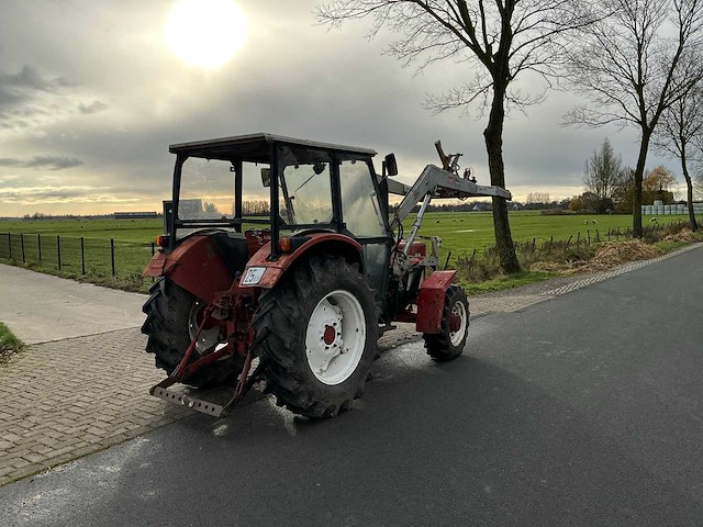 International 733 4x4 vierwielaangedreven landbouwtractor - afbeelding 22 van  25
