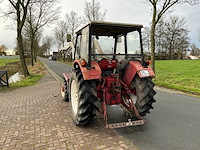 International 733 4x4 vierwielaangedreven landbouwtractor - afbeelding 24 van  25