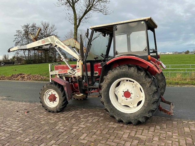 International 733 4x4 vierwielaangedreven landbouwtractor - afbeelding 25 van  25