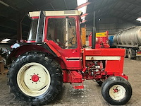 International 743xl tweewielaangedreven landbouwtractor - afbeelding 2 van  3