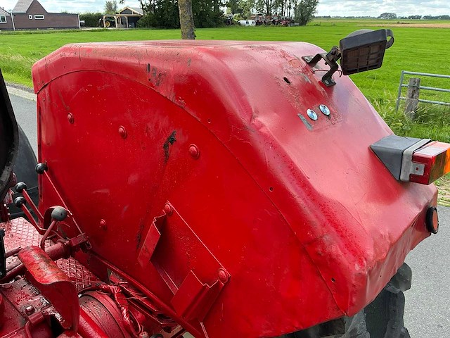 International 744 allrad vierwielaangedreven landbouwtractor - afbeelding 6 van  18
