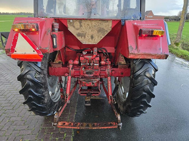 International 844-s vierwielaangedreven landbouwtractor - afbeelding 6 van  28