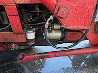 International 844-s vierwielaangedreven landbouwtractor - afbeelding 14 van  28