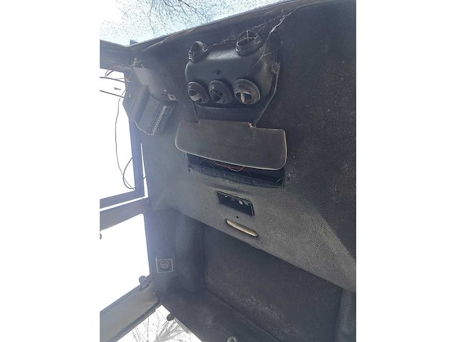 International 844-s vierwielaangedreven landbouwtractor - afbeelding 17 van  28