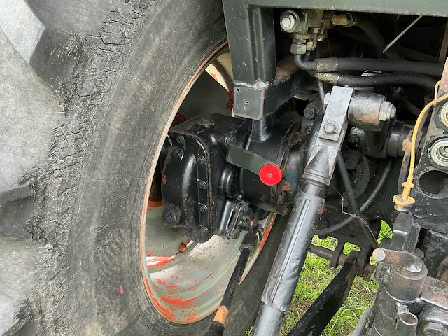 International case 1394 tweewielaangedreven landbouwtractor - afbeelding 19 van  43