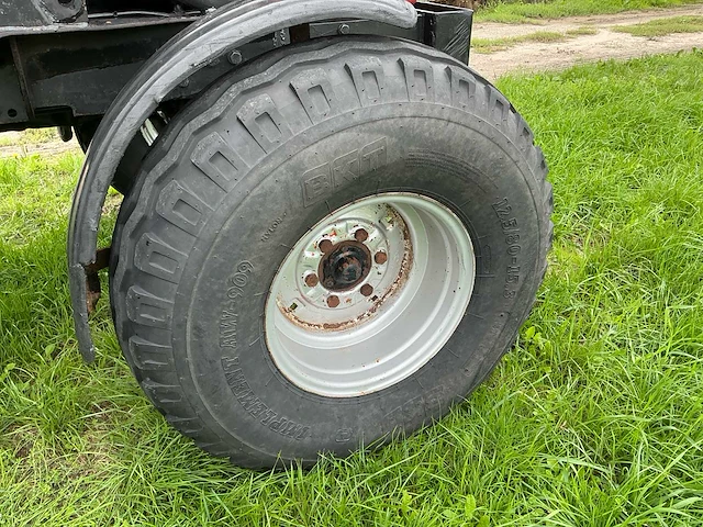 International case 1394 tweewielaangedreven landbouwtractor - afbeelding 25 van  43