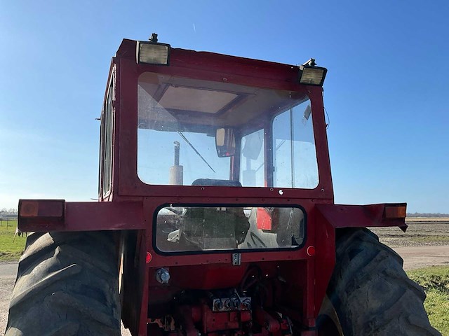 International harvester 1246 turbo tweewielaangedreven landbouwtractor - afbeelding 13 van  36