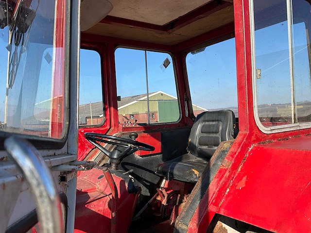 International harvester 1246 turbo tweewielaangedreven landbouwtractor - afbeelding 21 van  36