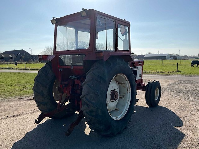 International harvester 1246 turbo tweewielaangedreven landbouwtractor - afbeelding 33 van  36