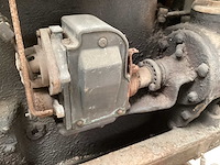 International harvester oldtimer tractor - afbeelding 18 van  25