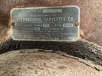 International harvester oldtimer tractor - afbeelding 21 van  25