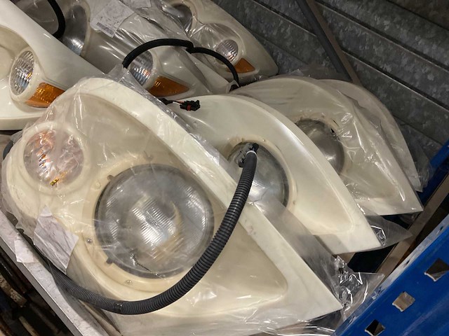 International koplamp (4x) - afbeelding 6 van  6