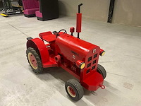 International kunstwerk oldtimer tractor - afbeelding 10 van  17
