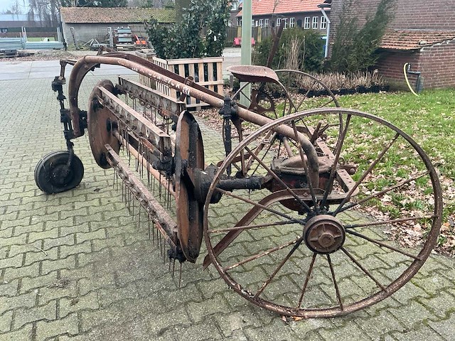 International/ mc cormick - 1953 - pb 1 - antieke hooimachine - afbeelding 2 van  8