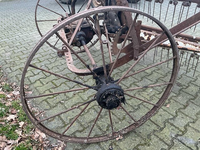 International/ mc cormick - 1953 - pb 1 - antieke hooimachine - afbeelding 4 van  8