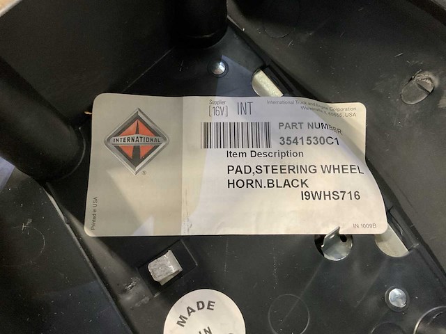International steering wheel pad - afbeelding 3 van  5