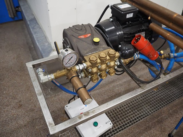 Interpump - afbeelding 8 van  12