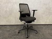 Interstuhl - ergonomische bureaustoel zwart - afbeelding 1 van  9