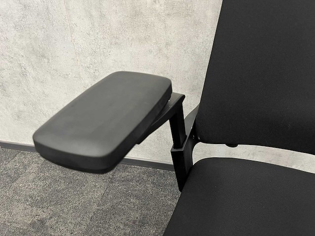 Interstuhl - ergonomische directie bureaustoel - afbeelding 5 van  9