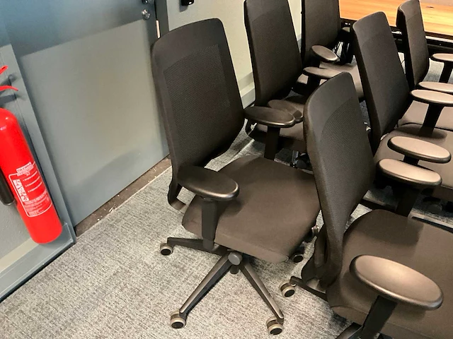 Interstuhl bureaustoel (10x) - afbeelding 11 van  11